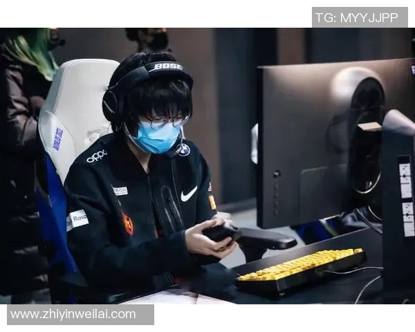 今日焦点战：晚间8点，FPX对阵DRX，亚洲巅峰对决_2492